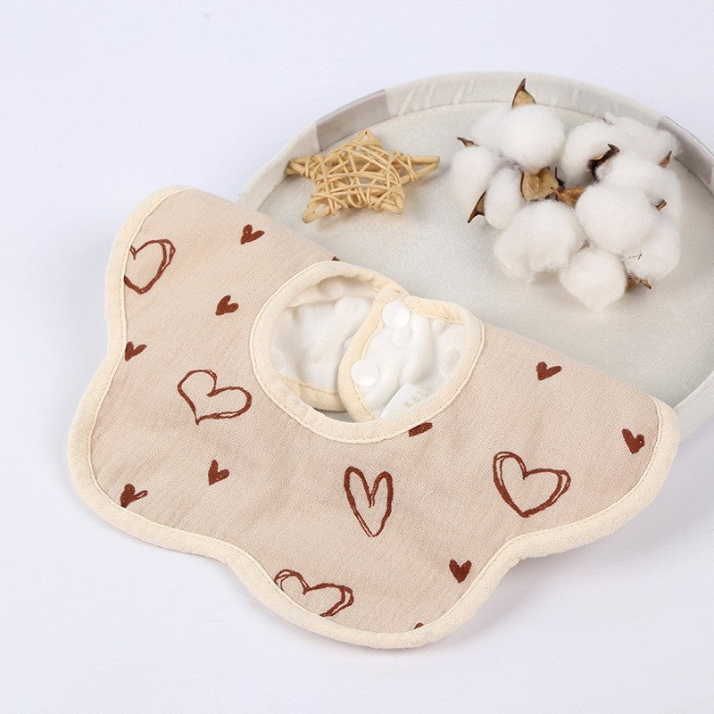Baveta Tip Floare, din Bumbac, pentru Copii 0-12 Luni, Rezistenta la apa, cu Capse, Model cu Inimioare, 26 x 29 cm, Crem