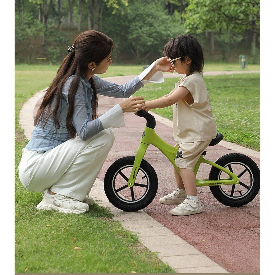 Bicicleta pentru Copii, Fara Pedale, Pentru 2-6 Ani, Sa Reglabila 43 - 58 cm, 88 x 56 x 43 cm, Verde