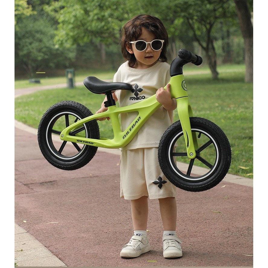 Bicicleta pentru Copii, Fara Pedale, Pentru 2-6 Ani, Sa Reglabila 43 - 58 cm, 88 x 56 x 43 cm, Verde