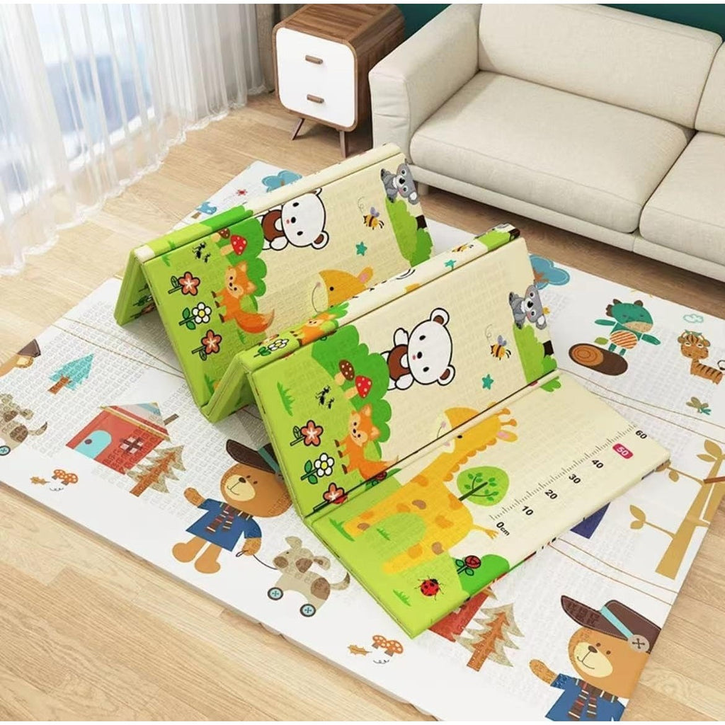 Covoras pentru Copii, cu 2 Fete, Model ZOO/Ursulet, din XPE+PE, Impermeabil, Antiderapant, Protectie Termica, +3 Luni, Pliabil, 180 x 200 x 1.5 cm, Multicolor