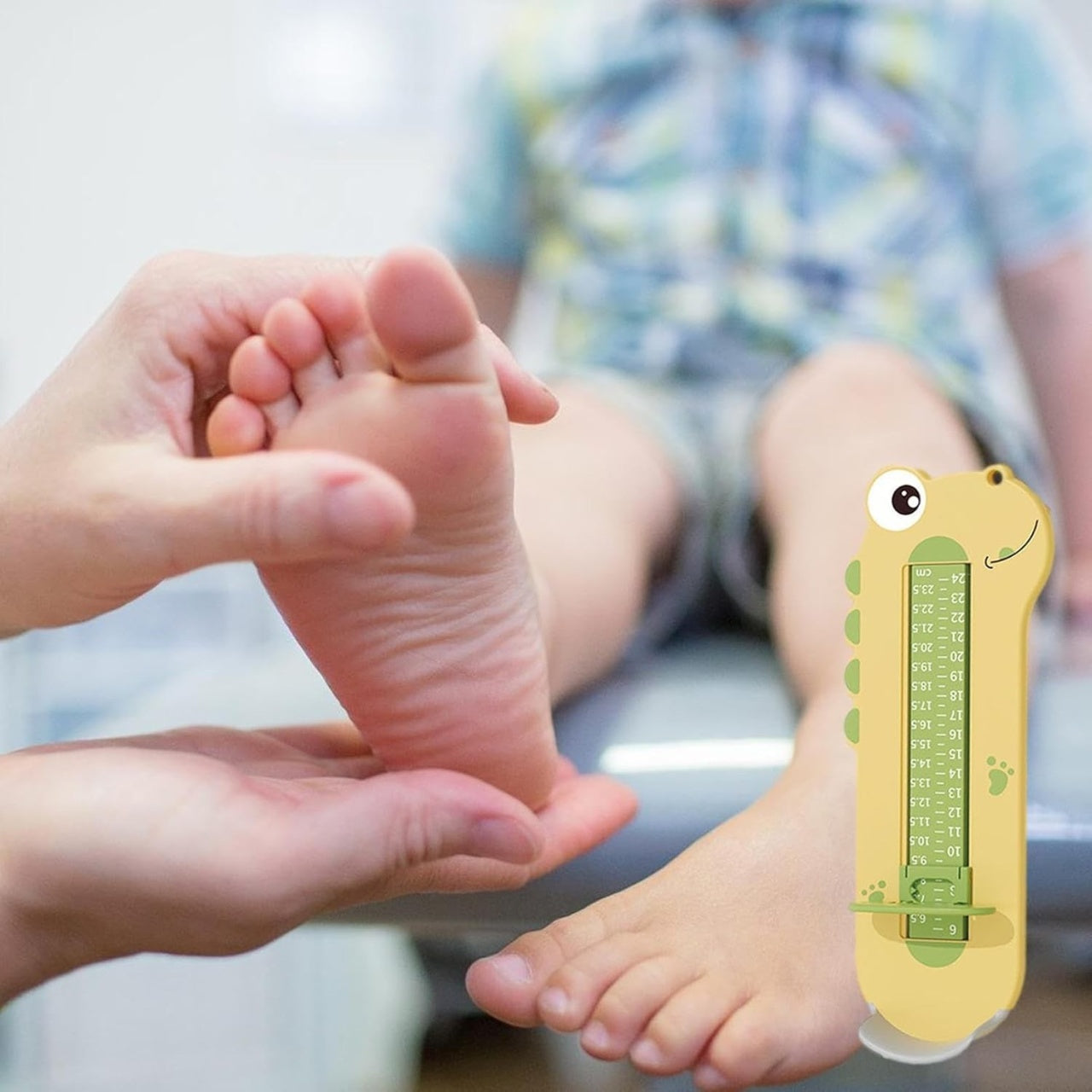 Dispozitiv de Masurat Talpa Piciorului pentru Bebelusi, 9-24, Model Dinozaur, Galben