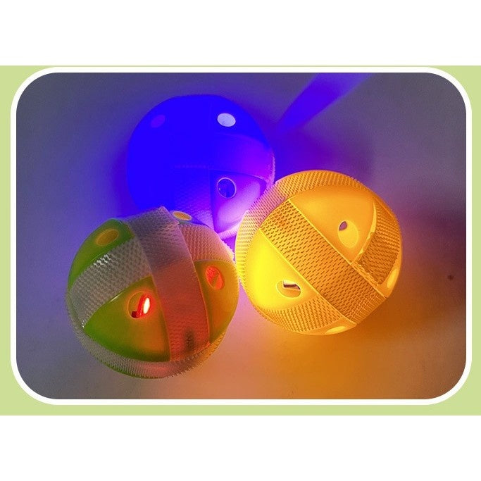 Joc Darts pentru Copii, Placa Pliabila 36.5 cm, 8 Mingii Velcro/Scai Simple, 2 Mingii Luminoase, Model Spatiu, Albastru
