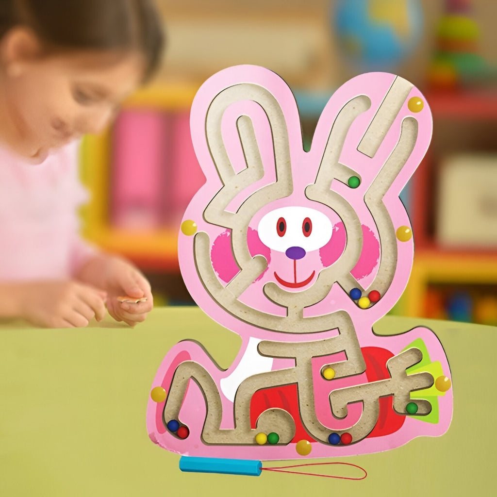 Joc Montessori cu Bile, Creion Magnetic, Tip Labirint, din Lemn, Model Iepuras, 19.5x15.5 cm, Roz
