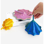 Jucarie Decompresie, Model Stea 3D, DuoChrome, Maner Spirala, Turn Magic Geometric, Multiple Forme, Anti-stress, 17 cm, Rosu/Auriu