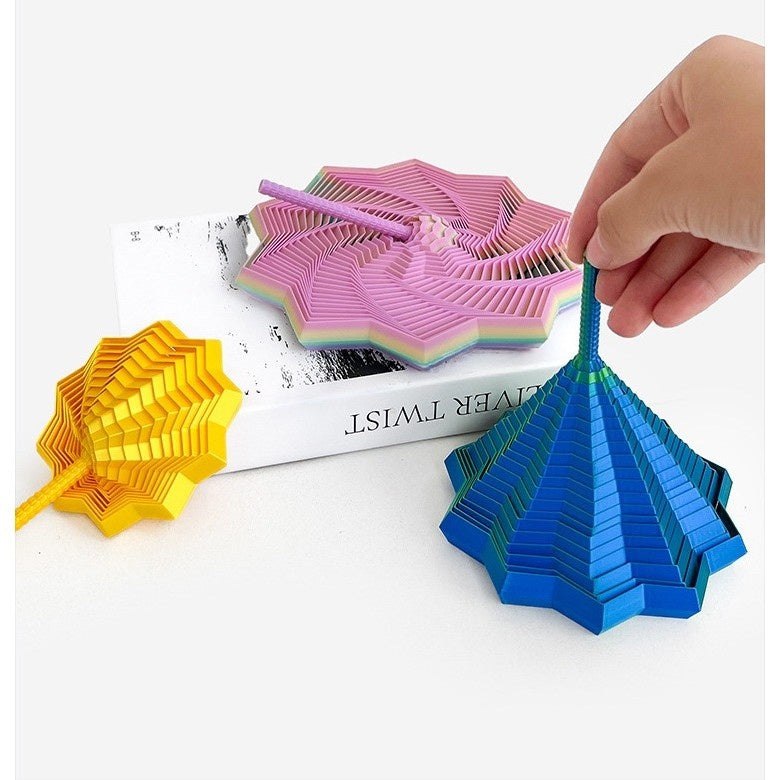 Jucarie Decompresie, Model Stea 3D, DuoChrome, Maner Spirala, Turn Magic Geometric, Multiple Forme, Anti-stress, 17 cm, Rosu/Auriu