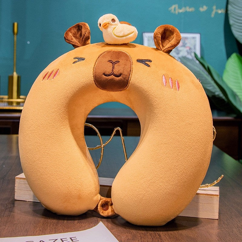 Perna de Calatorie in Forma de U, Pentru Gat si Cap, Umplutura din Spuma cu Memorie, 30x30 cm, Model Capybara, Accesoriu de Voiaj, Birou, Masina, Sistem Prindere Capse, Maro