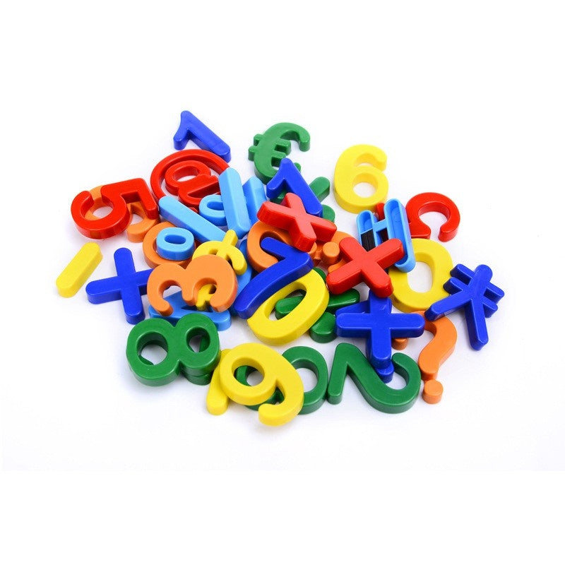 Set 37 Cifre si Simboluri, Magnetice, pentru Frigider, din Plastic, +3 Ani, 13 x 18 x 14 cm, Multicolor