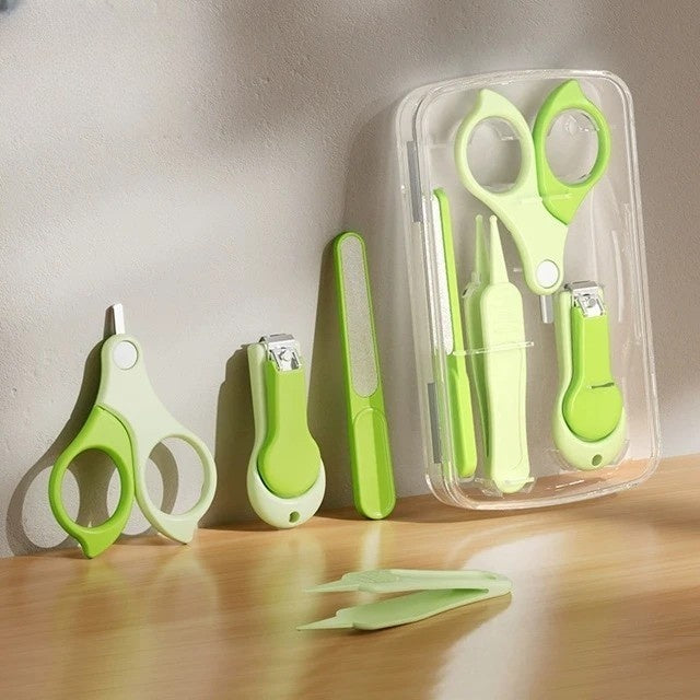Set 4in1 de Ingrijire Unghii pentru Bebelusi, Cutie de Depozitare Transparenta, 0-6 Ani, 13.6x8x2 cm, Verde